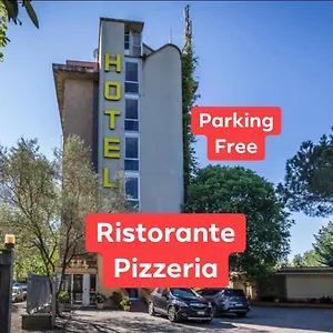 3* Szálloda Real